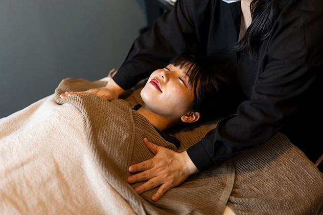 ドライヘッドスパ足湯・足裏クレイパック 100分