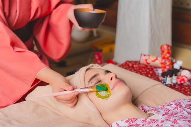 お寺で行う抹茶のフェイシャルパック＆ヘッドスパ 90分