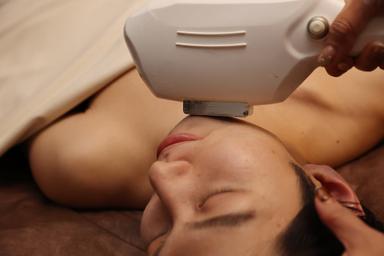 《メンズ脱毛》（全額＋Vラインor膝下）60分