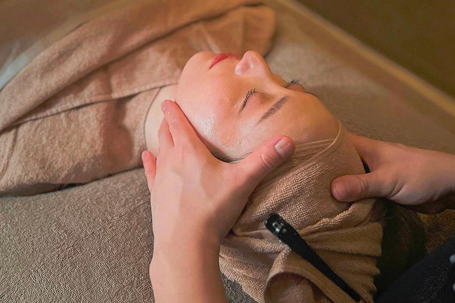 小顔コルギ＋石膏パック 60分