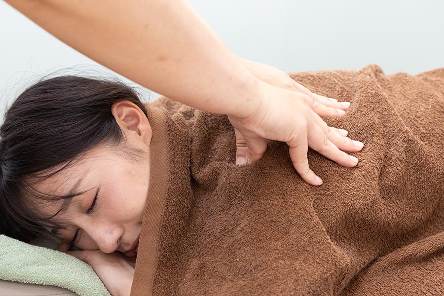 もみほぐし30分＋漢方オイルリンパマッサージ30分