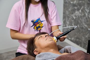 【はじめて！！】《若く見える美肌へ》メンズ究極リフトアップフェイシャル 30分 8,000円⇒