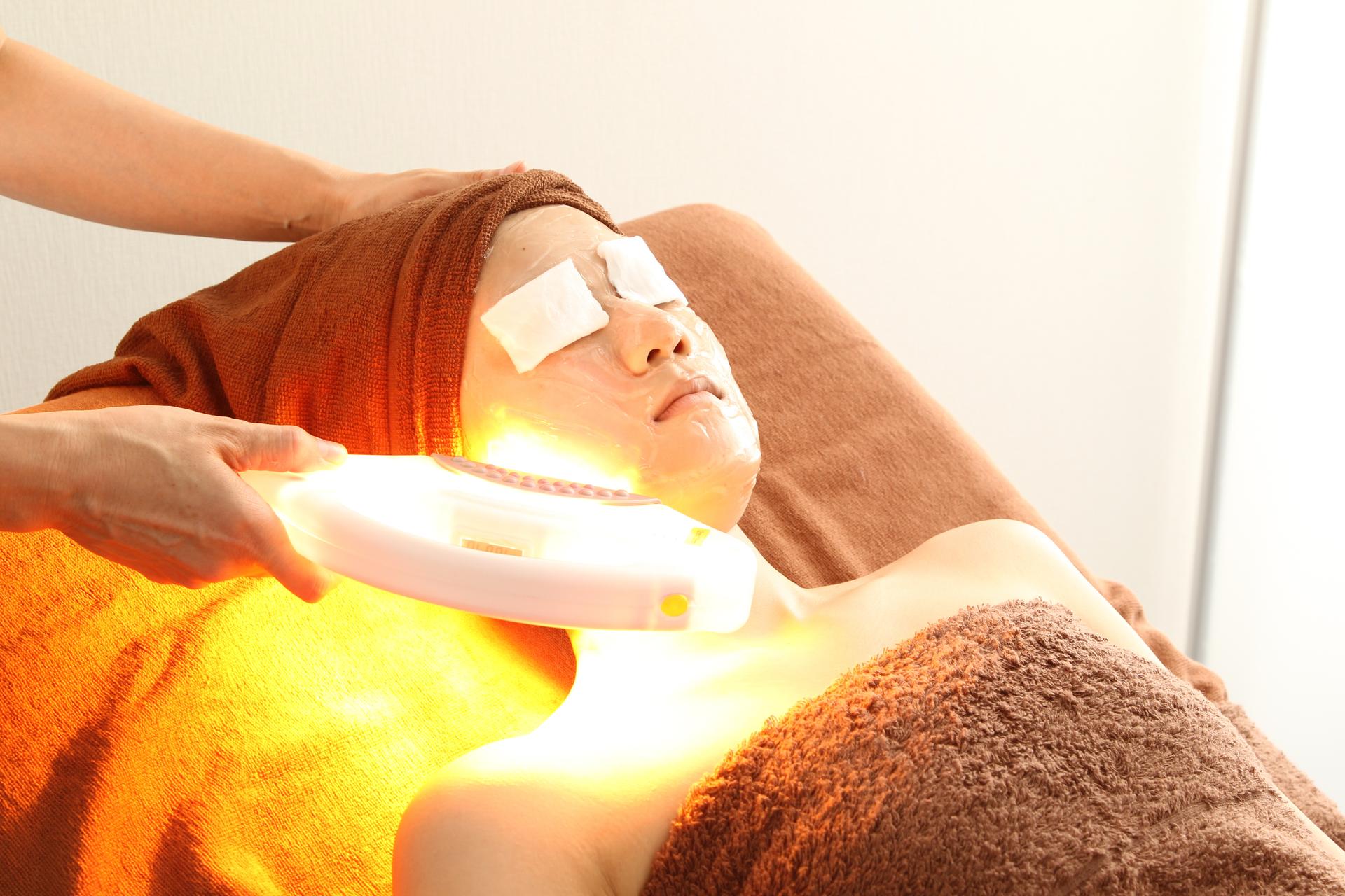 ニキビ・肌荒れBBI フォトフェイシャル(廣瀬・上西限定）60分