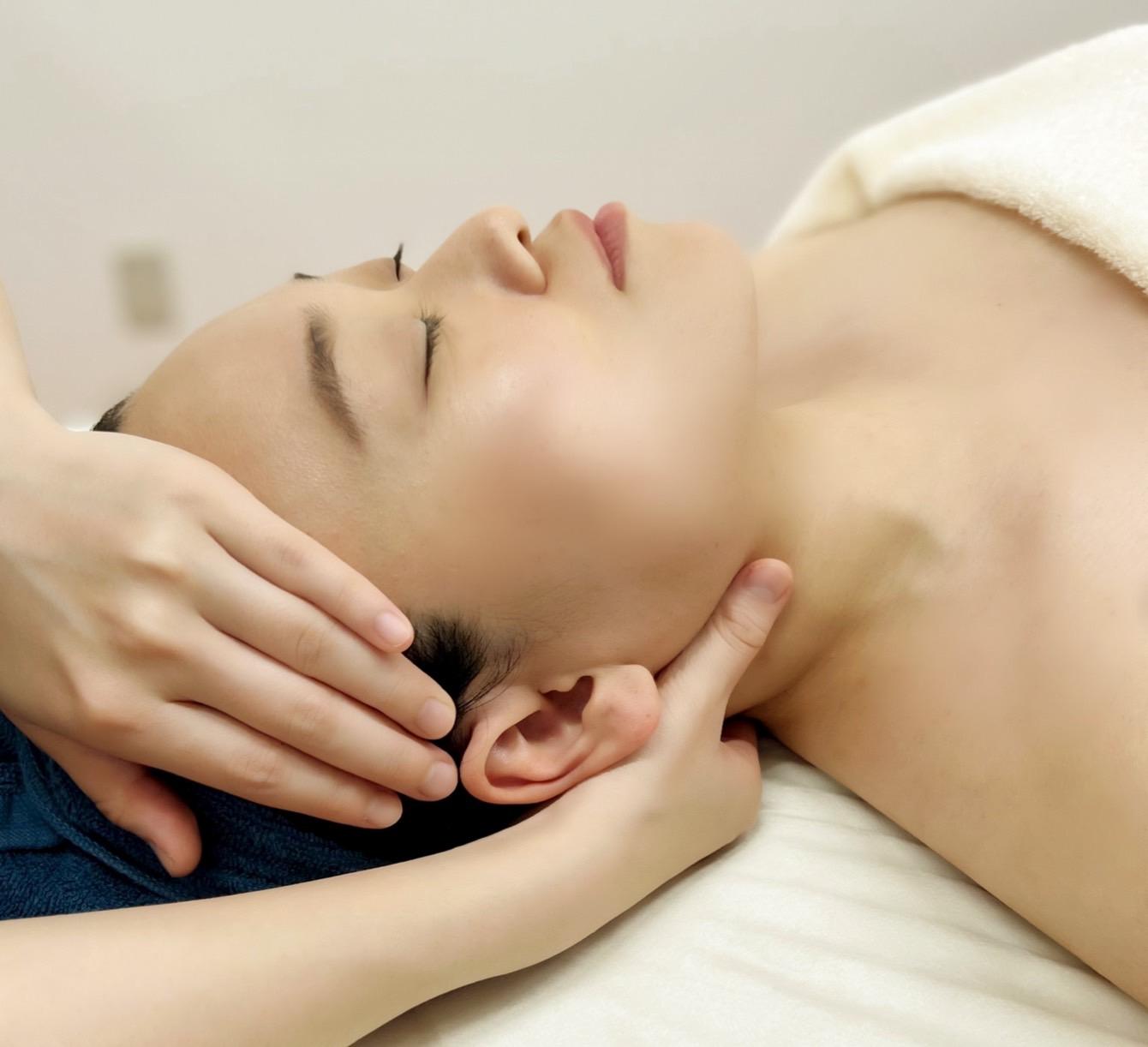 お顔コラーゲン導入5回セット(廣瀬限定)