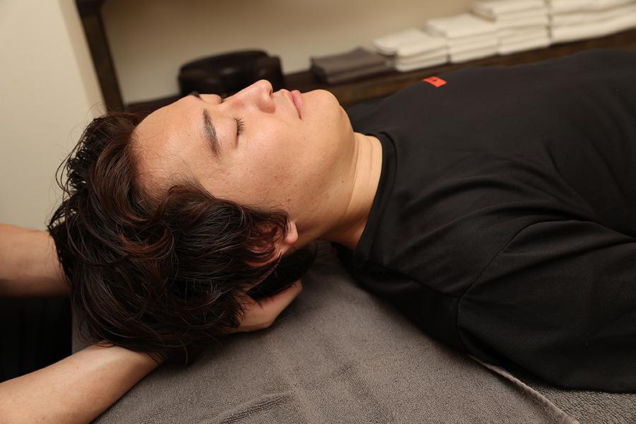 【新規限定】頭の先から足先のハリ感をほぐす♪解放感も◎もみほぐし 90分 通常料金8,400円