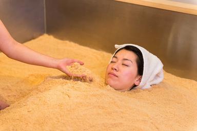 【ペア用】仕上がり度UP！凹凸肌や気になる毛穴におすすめ！お肌の鎮静効果も！ホットパック＋酵素風呂 15分