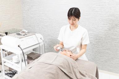【再来限定】インディバ体質ケアコース(目安:3〜4部位/上半身or下半身＋フェイシャル(ヘッド)/カッピング) 90分