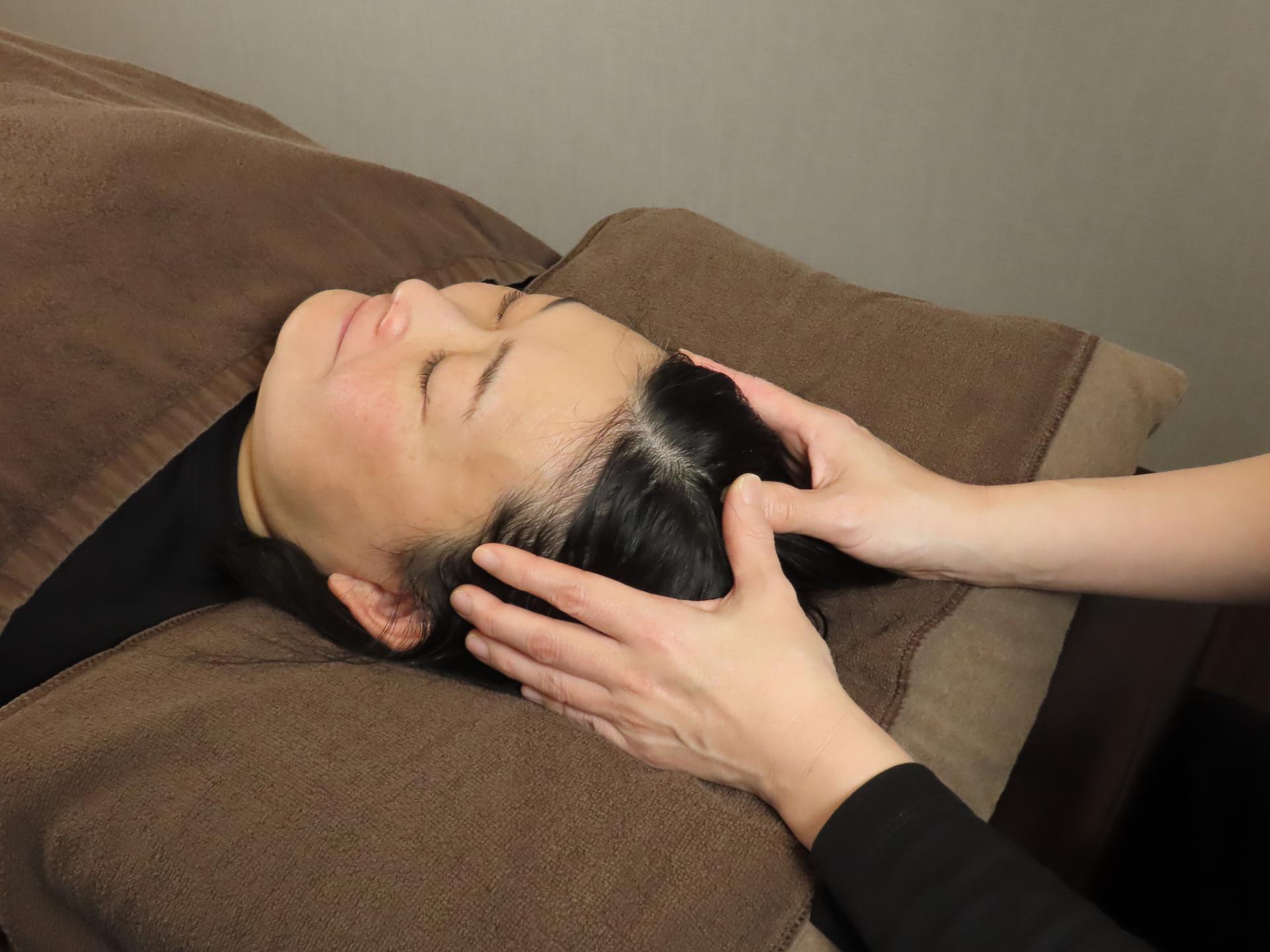 気軽にスッキリ／全身もみほぐし＋ドライヘッドスパ 60分