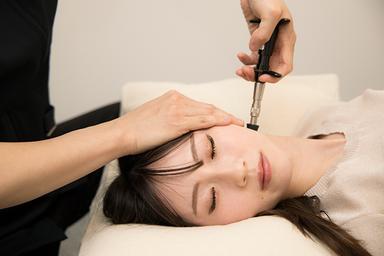 新規限定【贅沢の極み】小顔矯正&美容整体&背骨矯正【全身フル施術】 施術時間120分