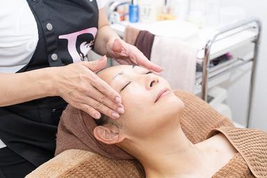 セルコスメフェイシャル 90分