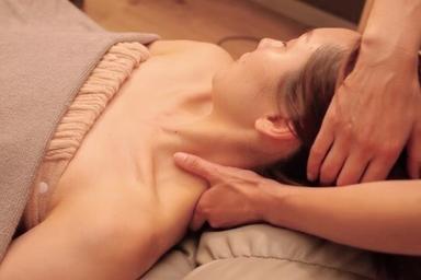 【再来限定】【睡眠不足・心身の不調に】ドライヘッドスパ＋眼精疲労ケア 75分 通常料金9,500円