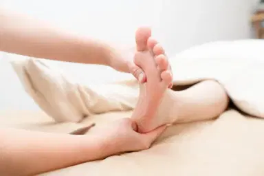 【3回以上来店のあるお客様】足つぼ※足湯付き 60分