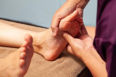 【オイル＆クリーム】フットケア60分　足の疲れ解消にオススメ！