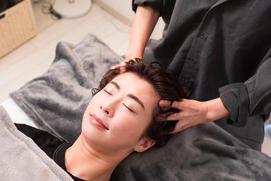 【自然な睡眠へ】心身から安らぐ～木漏れ日ドライヘッドスパ 60分