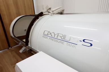 酸素カプセル60分＋15分もみほぐし体験