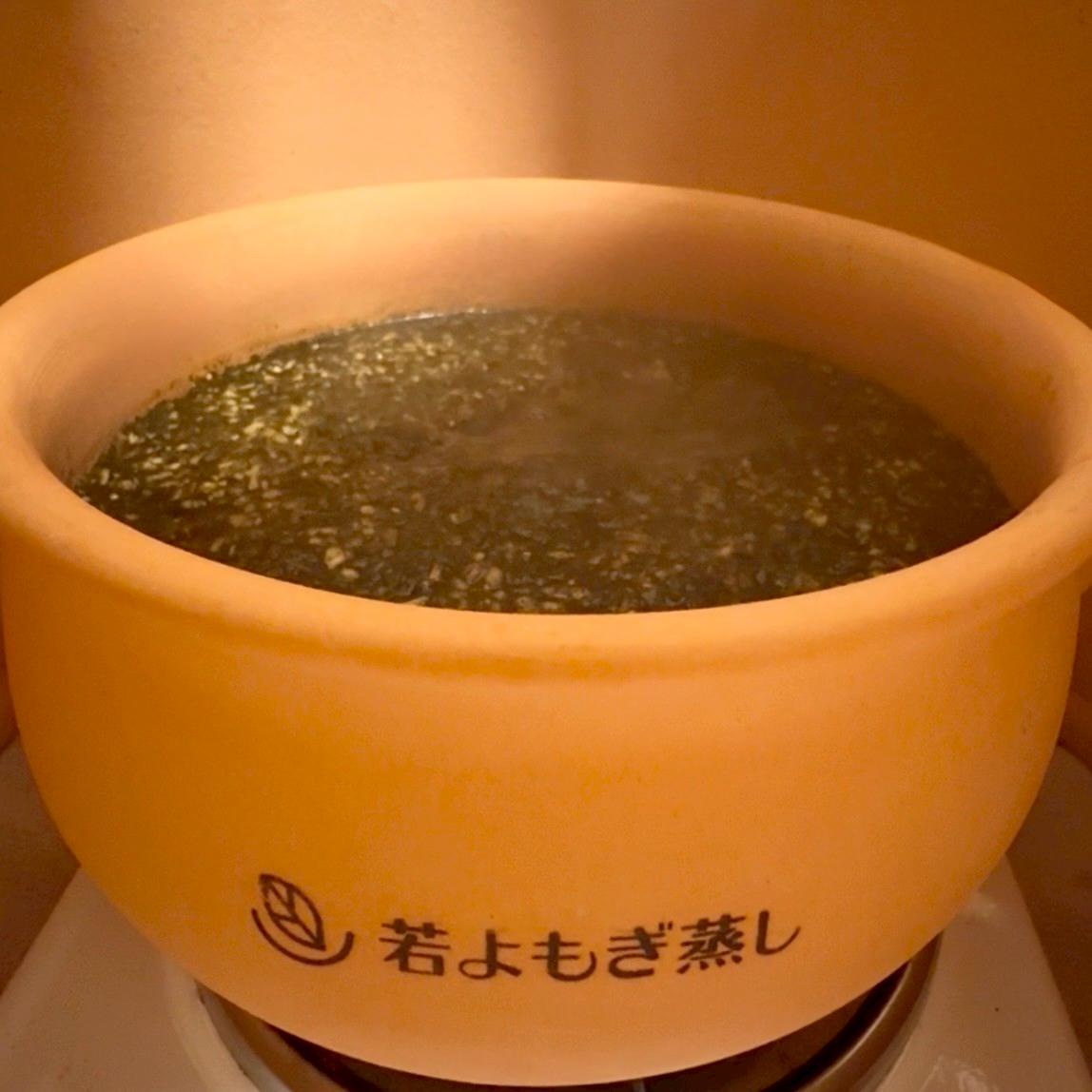 【新規限定：足湯＆肩マッサージ15分付き】男性・女性ともに実感◎黄土・若よもぎ蒸し 40分 