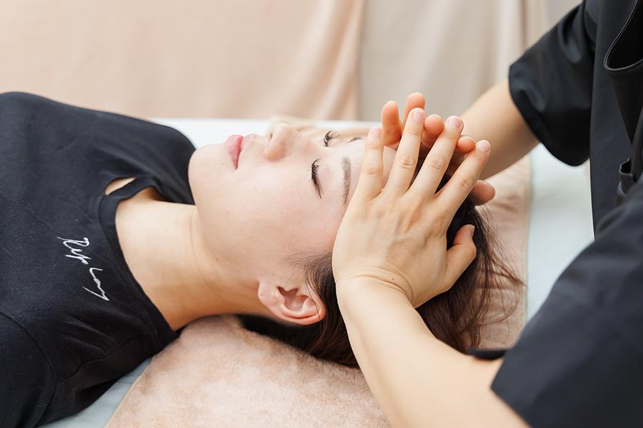 【新規限定】【頭のおもだるさやストレートネックが気になる方に】全身骨格調整 60分 通常料金8,800円