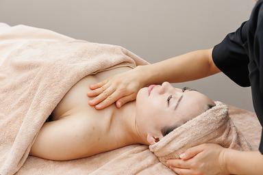 【初回】フェイシャルデコルテトリートメント 120分