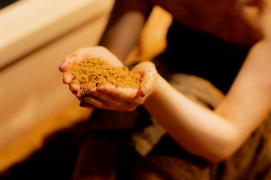 【全員OK】【お試しボディ】酵素浴20分＋背中(背面のみ)リンパマッサージ15分 通常料金14,550円