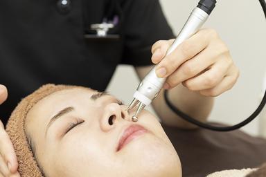 EMS顔筋フェイシャル