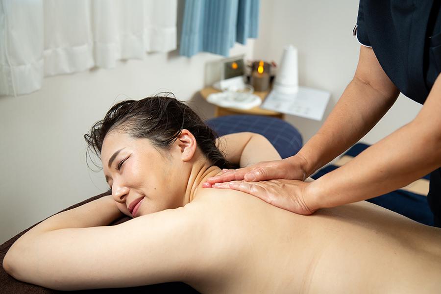 【新規限定】深リンパデトックス(和漢ハーブ浴＋深リンパケア) 120分 通常料金12,600円