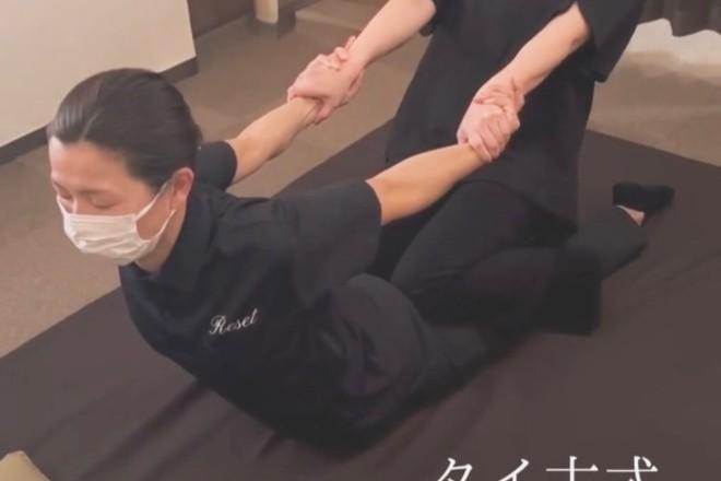 タイ古式ベーシックコース (ベッドで施術) 30分