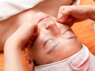 お顔リフトアップほぐし　60分