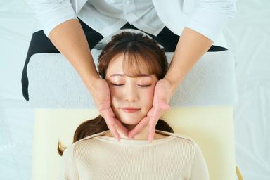 骨膜整体＋小顔調整で身体改善 90分