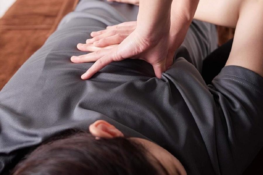 指圧もみほぐしボディーケアマッサージ30分＋足裏40分