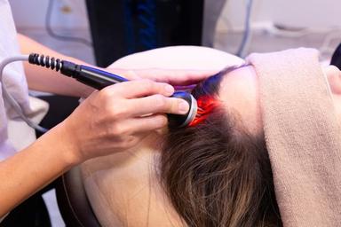 《ヘッド》スカルプ コース (育毛美容液を頭皮へ導入) 30分