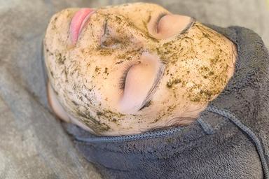 【全員OK】【顔】ハーブピーリング×小顔トリートメント 60分