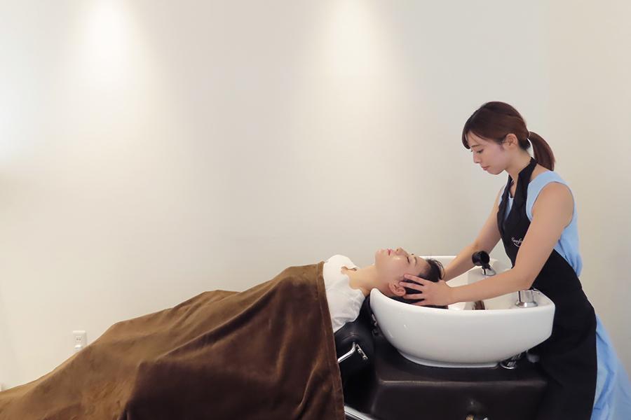 【高濃度炭酸スパ】炭酸シャンプーで行うヘッドスパ(シャンプー・ブロー付き) 60分