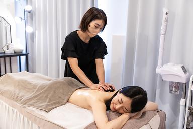 【新規限定】至高のバケーションフェイス70分&ボディ30分 通常料金17,600円