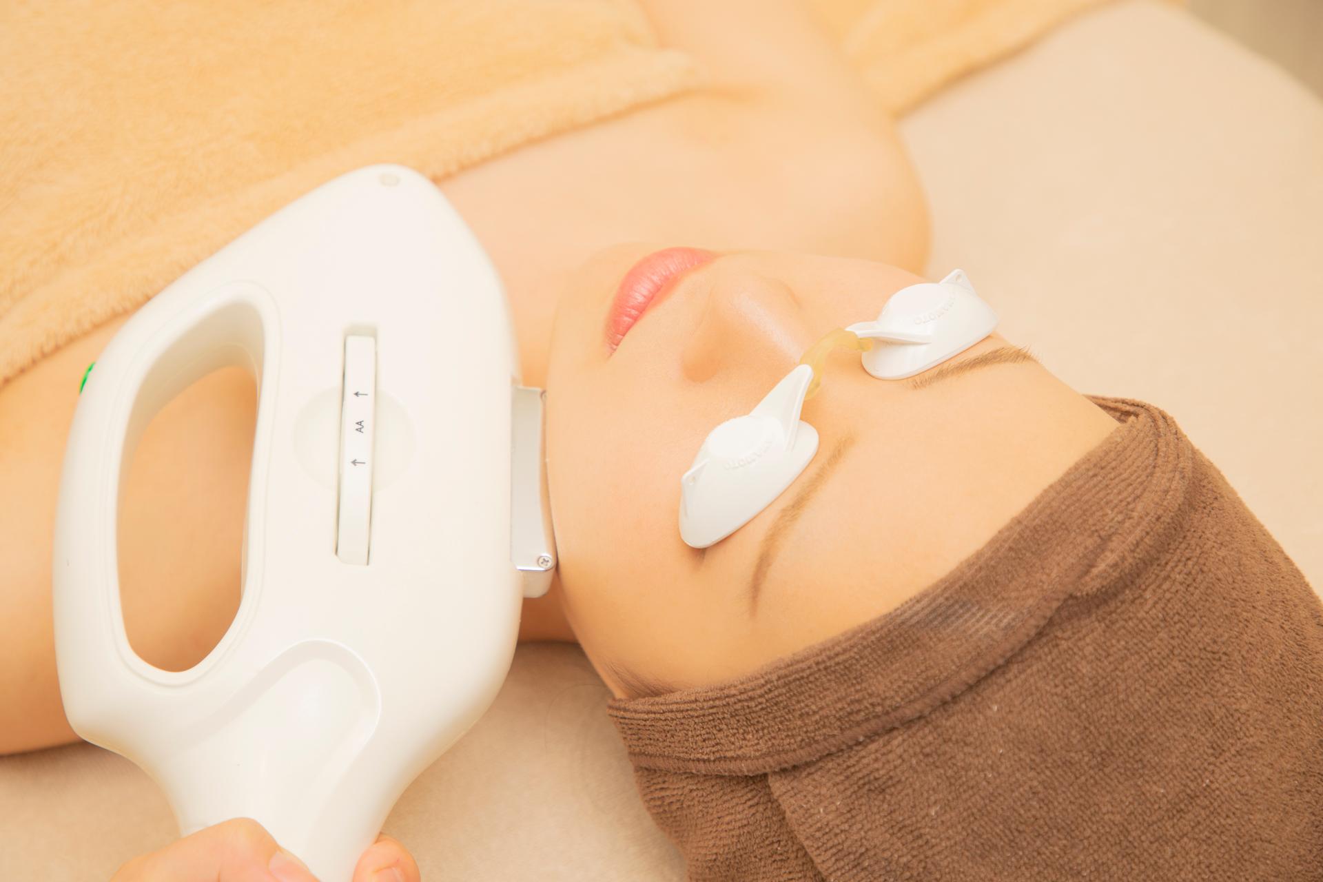 4種の肌悩み別対応★光フォトフェイシャル 70分