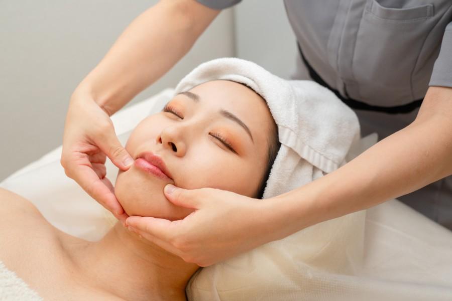 フェイシャル:毛穴すっきり水素洗浄コース 90分