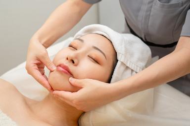 フェイシャル:毛穴すっきり水素洗浄コース 90分