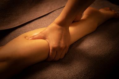 フットマッサージ Foot & Leg massage 60 min