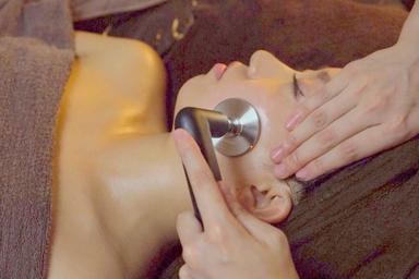 【小顔/術後ケアにおすすめ】フェイシャル+インディバ付き 90分