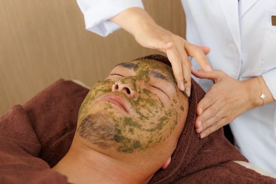 《メンズ限定》毛穴・凹凸肌ケア★ハーブピーリング★ 75分