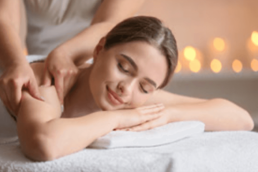 輪郭キュ！瞬間小顔フェイシャルVライン形成60分