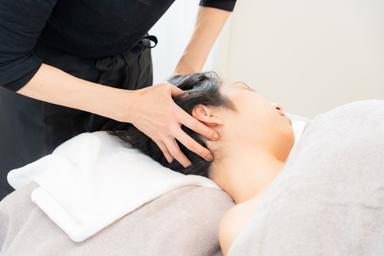 《首から整えるリフトフェイシャル110分》14,000円