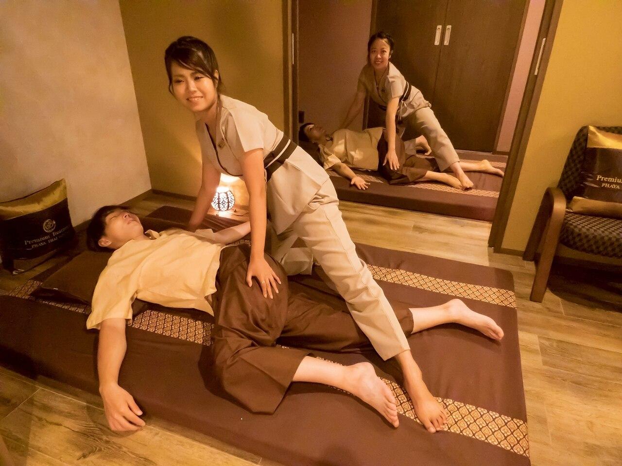 ペア(お2人) タイ古式マッサージ  180分