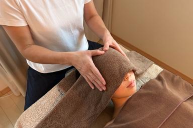 ドライヘッドスパ(ヘッド40分＋首・肩・デコルテ・ハンドはオイルトリートメント30分)