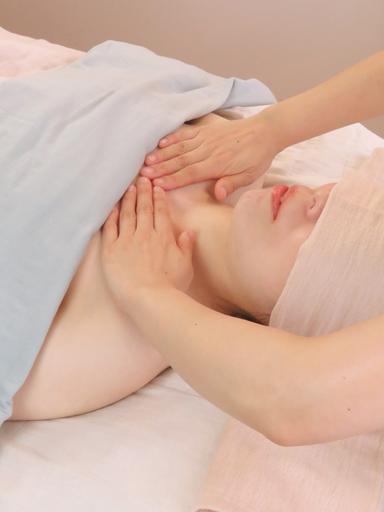 【新規限定】【巻肩/肩のハリ】上半身背面＋デコルテリンパマッサージ 90分 通常料金11,000円