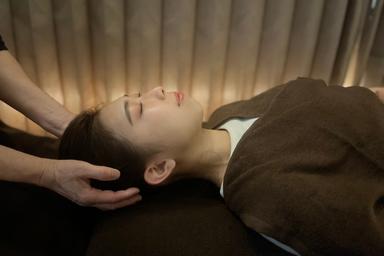 ドライヘッドスパ75（施術55分＋お昼寝15分）《お土産付き》