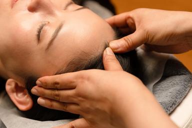【小顔リフト×頭の疲れ】ヘッドスパ 30分