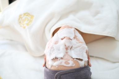 【新規限定】《Face》幹細胞由来 極み肌改善 コース (RE L’ABEAUTE使用＆神炭酸泡パック付) 65分 