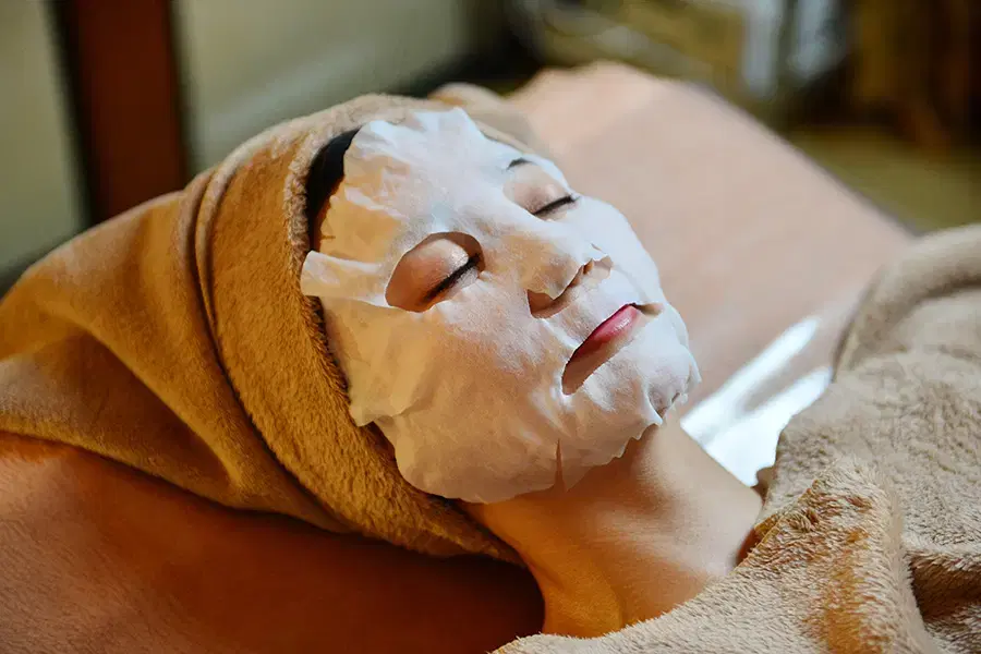 小顔矯正＋フェイスリンパ60分