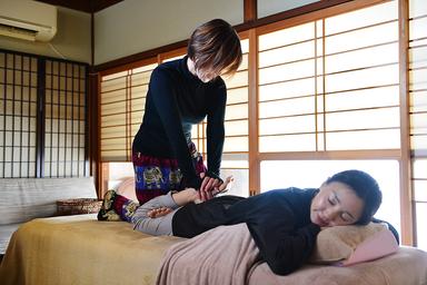 しっかり目の圧と即効性が人気の身体整う全身もみほぐし 60分