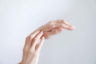 ハンドネイルケア(癒しのスパ付) 70分